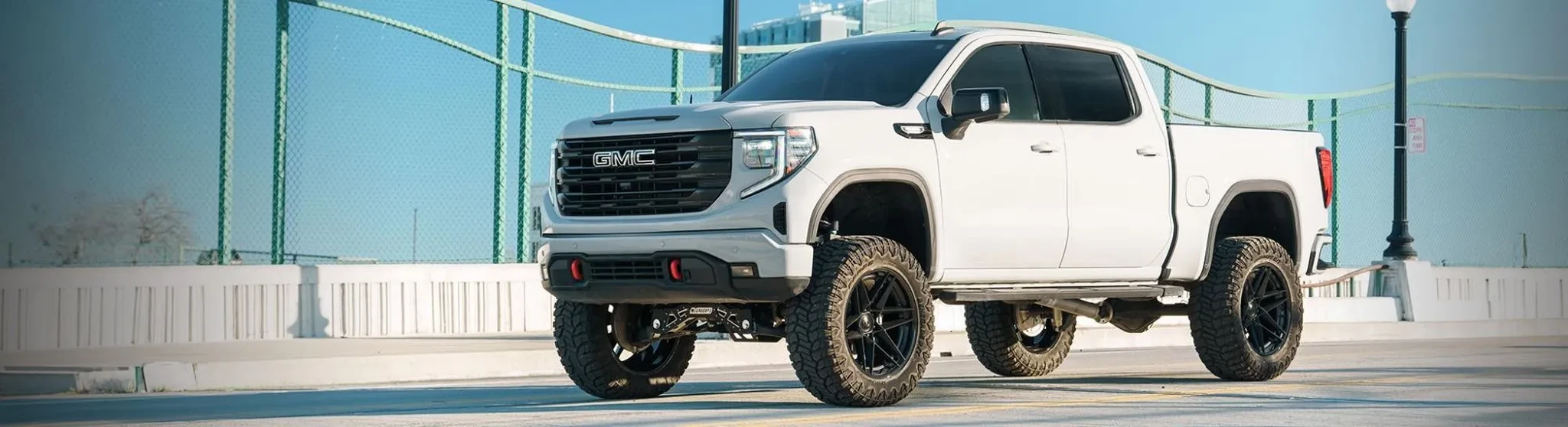 Automotive tire and wheel presentation for Titan Tire & Wheels